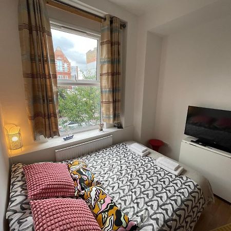 Spacious Family Flat Londen Buitenkant foto