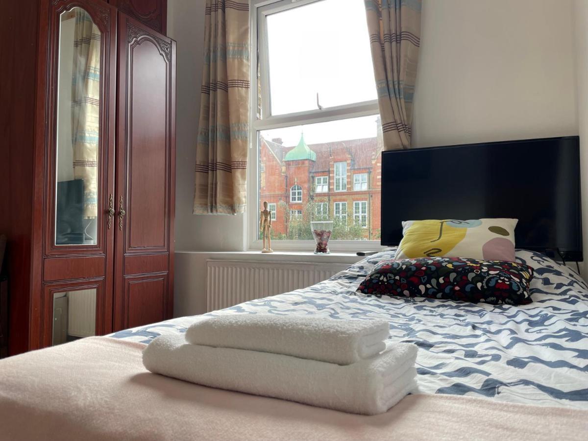 Spacious Family Flat Londen Buitenkant foto